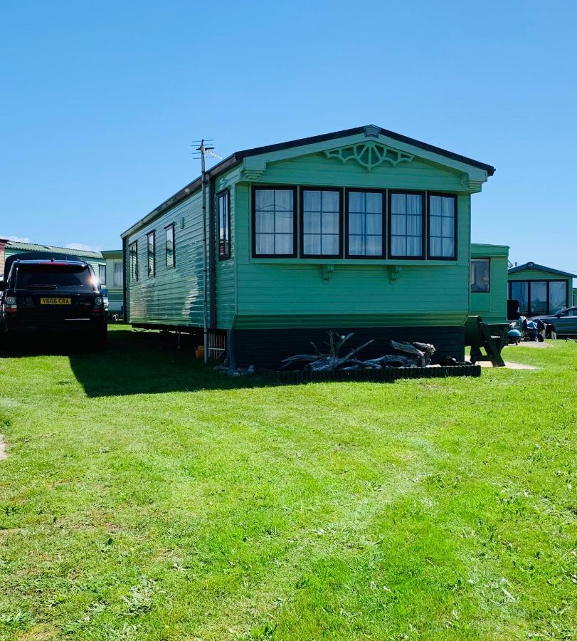 157 Amour Caravan 타이윈 외부 사진